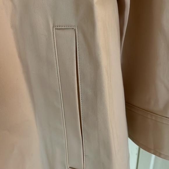 Company Ellen Tracy size 14 Oversized Shackleton in light tan - Picture 4 of 8